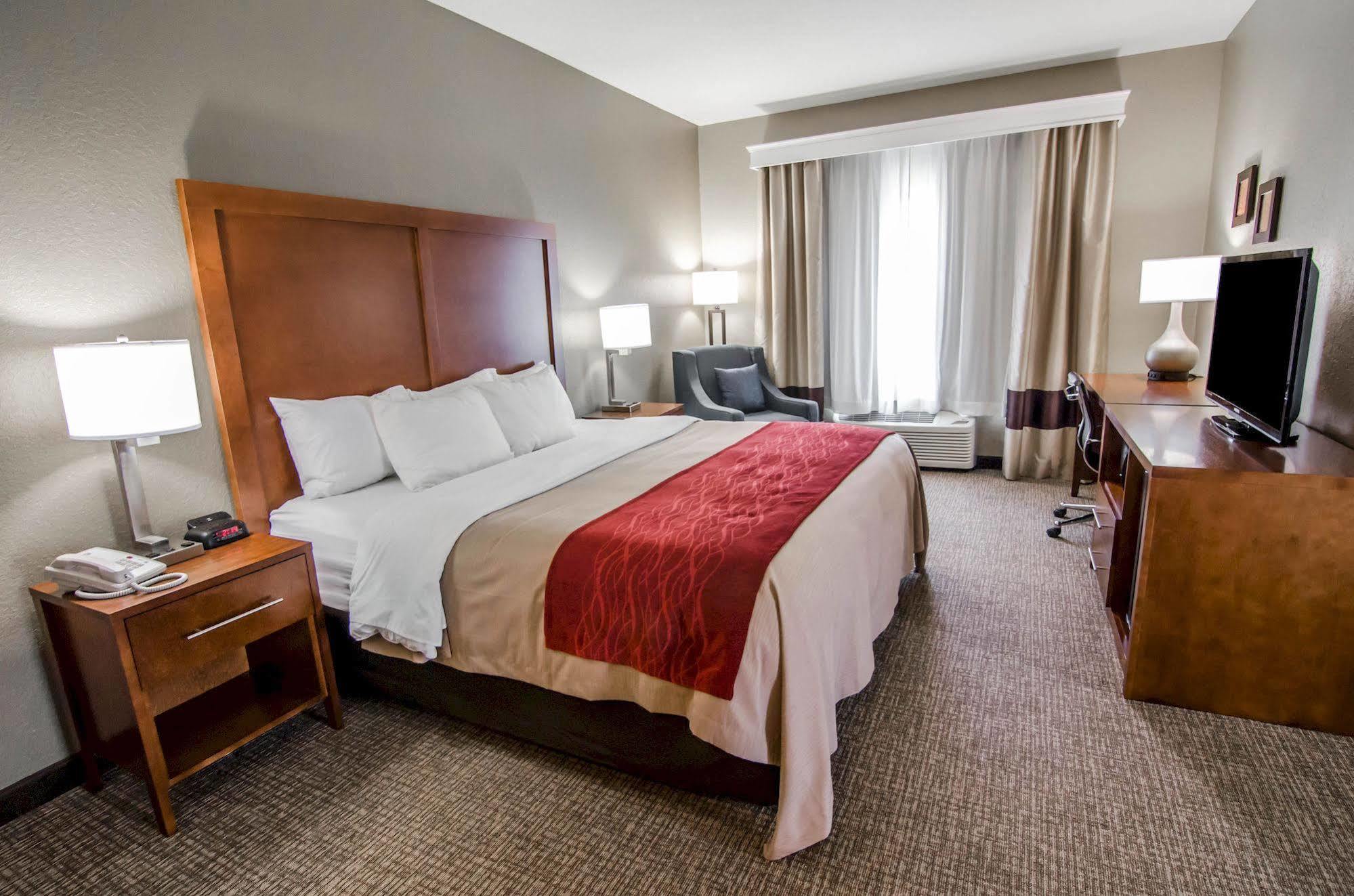 Comfort Inn & Suites Pittsburg Kültér fotó